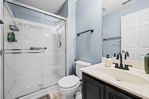 Tiny photo for 70 CHERBOURG Court #70, Wheeling, IL 60090 (MLS # 12481394)