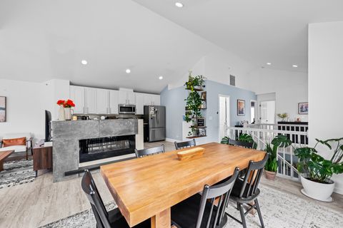 Tiny photo for 70 CHERBOURG Court #70, Wheeling, IL 60090 (MLS # 12481394)