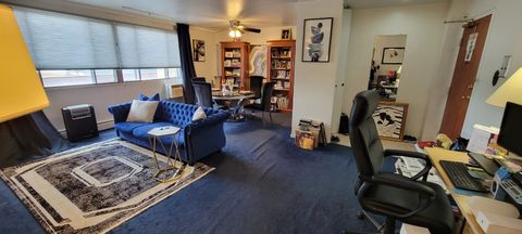 Tiny photo for 6300 N Sheridan Road #811, Chicago, IL 60660 (MLS # 12398815)