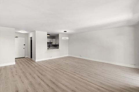 Tiny photo for 1560 N Sandburg Terrace #1508J, Chicago, IL 60610 (MLS # 12464813)