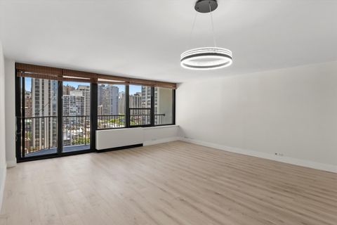 Tiny photo for 1560 N Sandburg Terrace #1508J, Chicago, IL 60610 (MLS # 12464813)