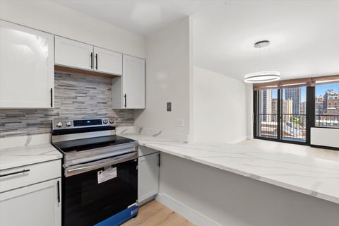 Tiny photo for 1560 N Sandburg Terrace #1508J, Chicago, IL 60610 (MLS # 12464813)