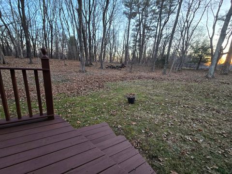 Tiny photo for 15610 Lakeview Lane, Mt Vernon, IL 62864 (MLS # 12570975)