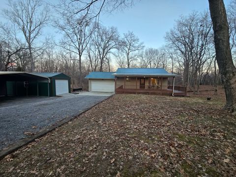 Tiny photo for 15610 Lakeview Lane, Mt Vernon, IL 62864 (MLS # 12570975)