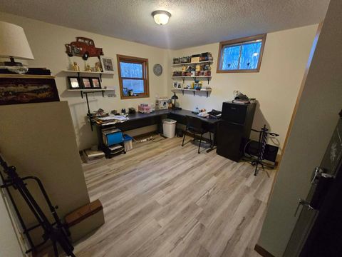 Tiny photo for 15610 Lakeview Lane, Mt Vernon, IL 62864 (MLS # 12570975)