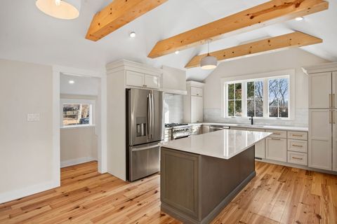 Tiny photo for 304 S Prairie Street, Batavia, IL 60510 (MLS # 12546423)