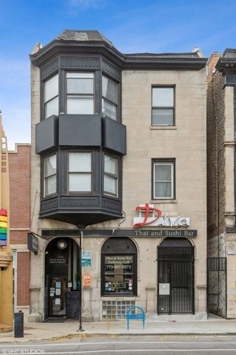 3542 N Halsted Street 2 Chicago IL 60657