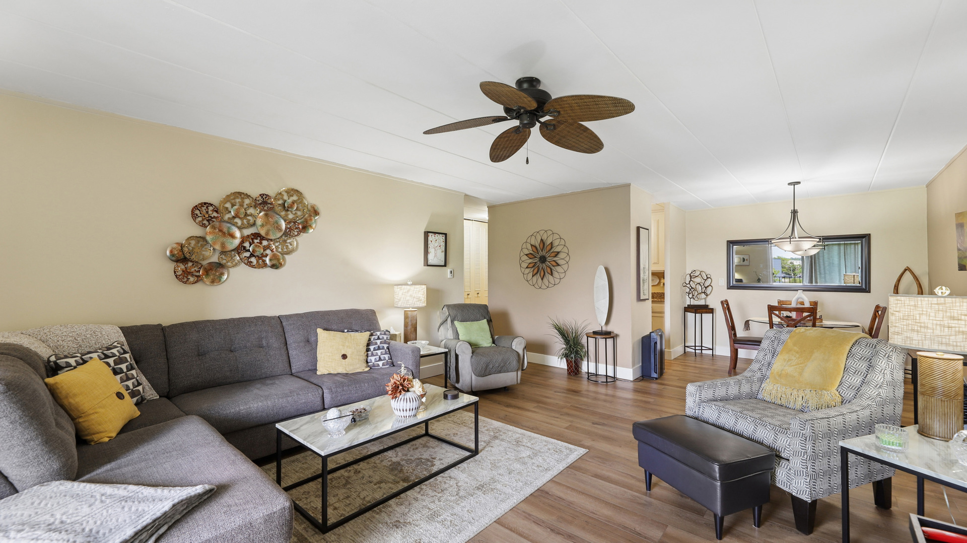 18 E Old Willow Road 504N