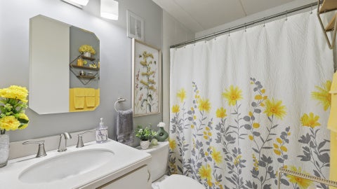 Tiny photo for 18 E Old Willow Road #504N, Prospect Heights, IL 60070 (MLS # 12648593)