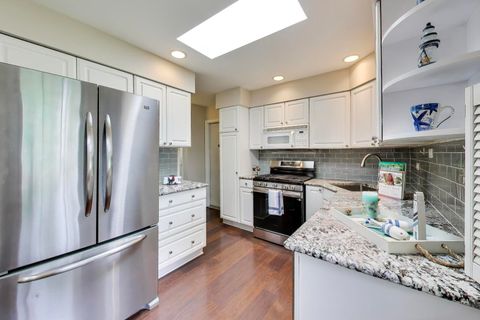 Tiny photo for 605 N Rohlwing Road, Palatine, IL 60074 (MLS # 12649941)