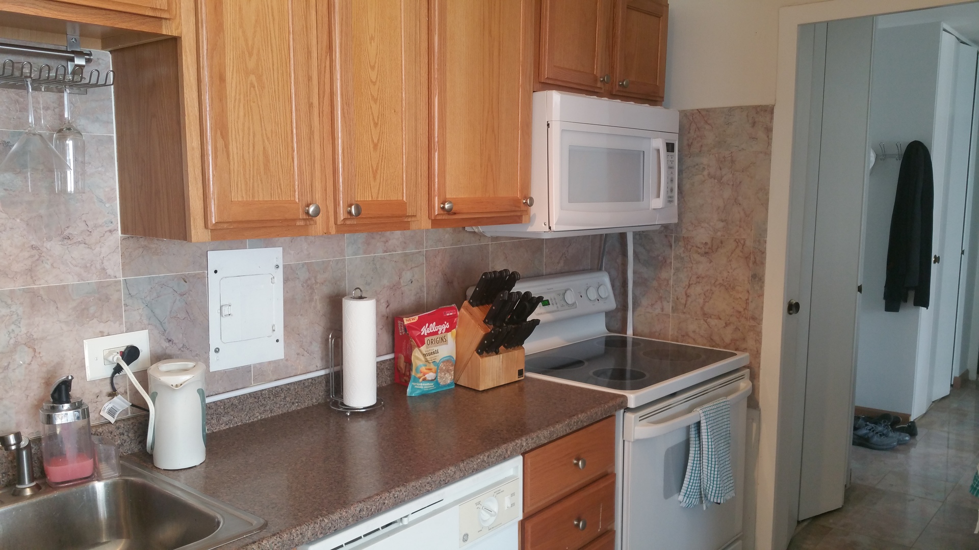 5701 N Sheridan Road 28G