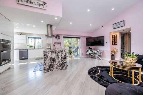 Tiny photo for 10288 Southwest Highway #3D, Chicago Ridge, IL 60415 (MLS # 12594034)