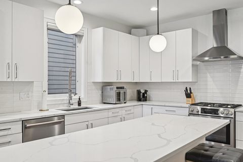 Tiny photo for 1112 Pitner Avenue, Evanston, IL 60202 (MLS # 12496531)