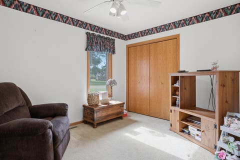 Tiny photo for 423 Wayne RD, Rochelle, IL 61068 (MLS # 12685057)