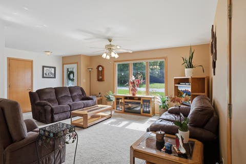 Tiny photo for 423 Wayne RD, Rochelle, IL 61068 (MLS # 12685057)
