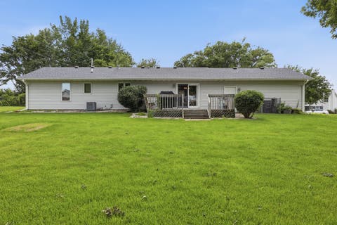 Tiny photo for 423 Wayne RD, Rochelle, IL 61068 (MLS # 12685057)