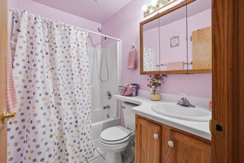 Tiny photo for 423 Wayne RD, Rochelle, IL 61068 (MLS # 12685057)