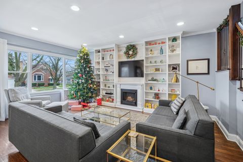 Tiny photo for 6251 W Patterson Avenue, Chicago, IL 60634 (MLS # 12523788)