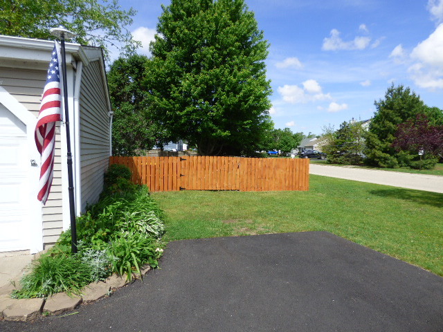 1034 Cottonwood Lane