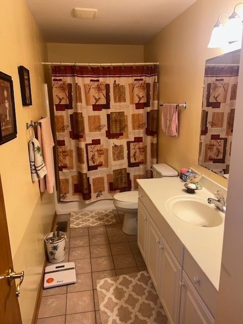 Tiny photo for 2024 E 171st Court, South Holland, IL 60473 (MLS # 12471598)