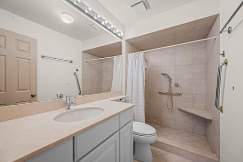 Tiny photo for 1280 RUDOLPH Road #1F, Northbrook, IL 60062 (MLS # 12537868)