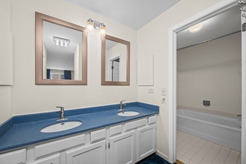 Tiny photo for 1280 RUDOLPH Road #1F, Northbrook, IL 60062 (MLS # 12537868)