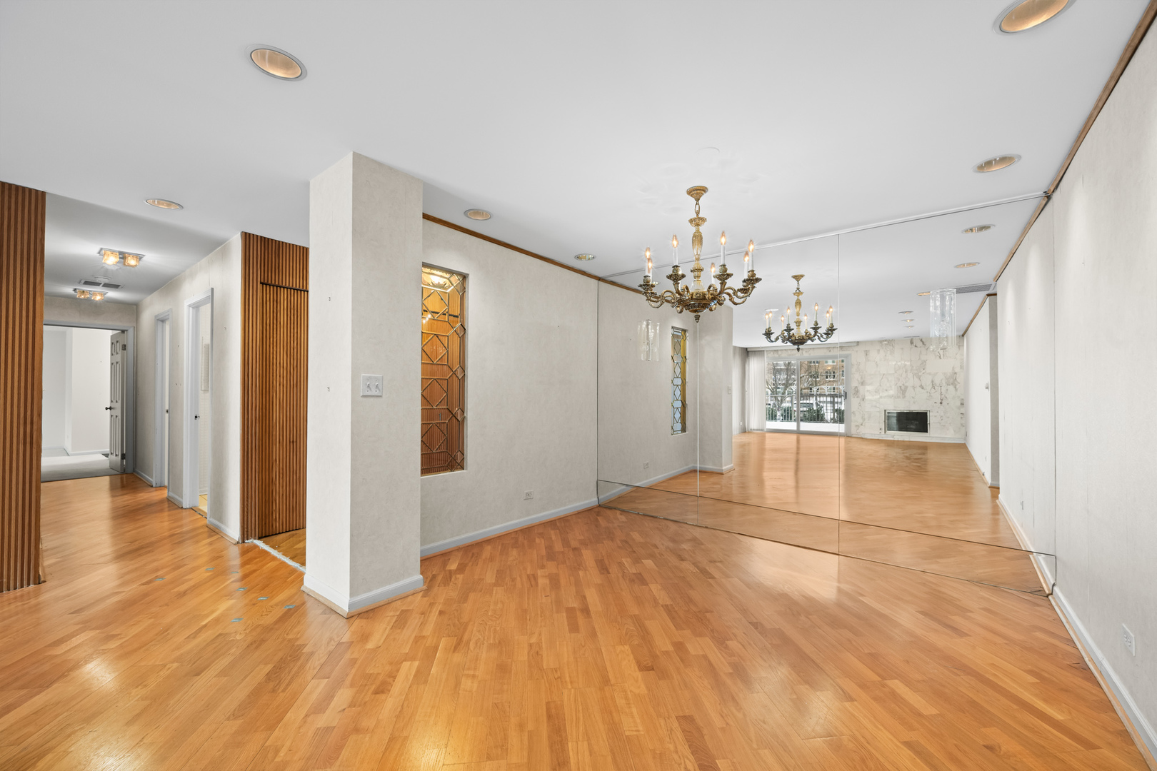 1280 RUDOLPH Road 1F