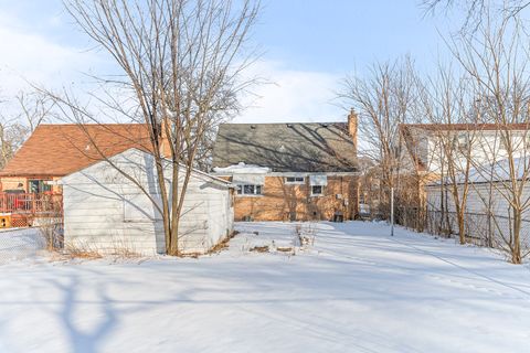Tiny photo for 17714 Burnham Avenue, Lansing, IL 60438 (MLS # 12597397)