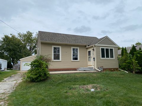 114 E Richmond Street Westmont IL 60559