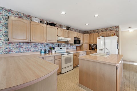 Tiny photo for 25651 W Illinois Route 60 Highway, Grayslake, IL 60030 (MLS # 12580793)