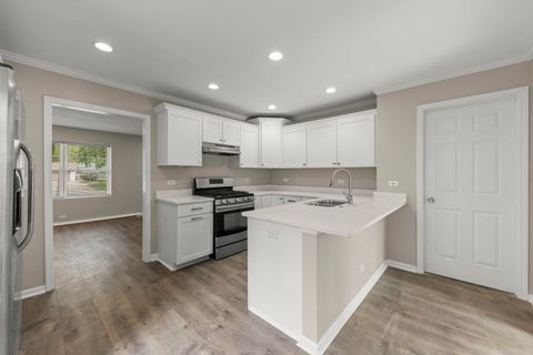 Tiny photo for 144 Garden Drive, Bolingbrook, IL 60440 (MLS # 12648691)