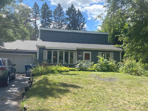 Tiny photo for Lake Villa, IL 60046 (MLS # 12454015)