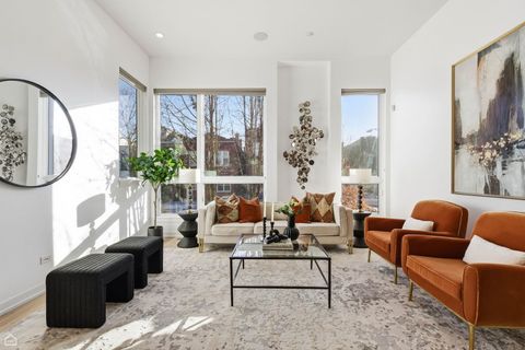 Tiny photo for 2234 W HURON Street, Chicago, IL 60612 (MLS # 12555723)