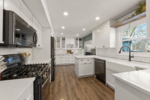 Tiny photo for 35 CLOVERDALE Lane, Schaumburg, IL 60194 (MLS # 12551516)