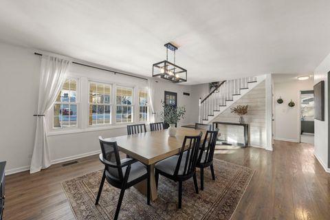 Tiny photo for 35 CLOVERDALE Lane, Schaumburg, IL 60194 (MLS # 12551516)