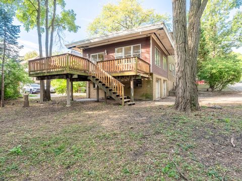 Tiny photo for 250 N Batavia Avenue, Batavia, IL 60510 (MLS # 12482608)