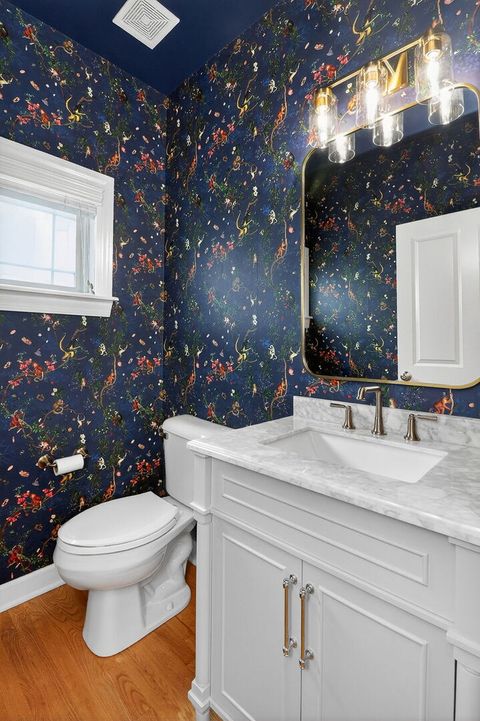 Tiny photo for 702 S Wilmette Avenue, Westmont, IL 60559 (MLS # 12607842)