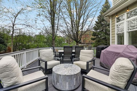 Tiny photo for 702 S Wilmette Avenue, Westmont, IL 60559 (MLS # 12607842)