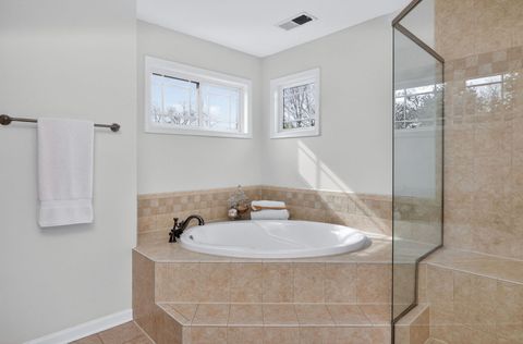 Tiny photo for 702 S Wilmette Avenue, Westmont, IL 60559 (MLS # 12607842)