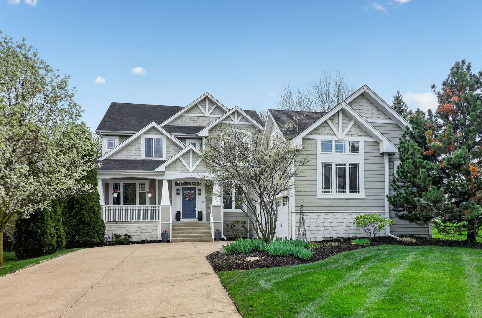 702 S Wilmette Avenue