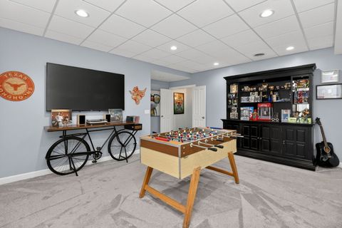 Tiny photo for 702 S Wilmette Avenue, Westmont, IL 60559 (MLS # 12607842)
