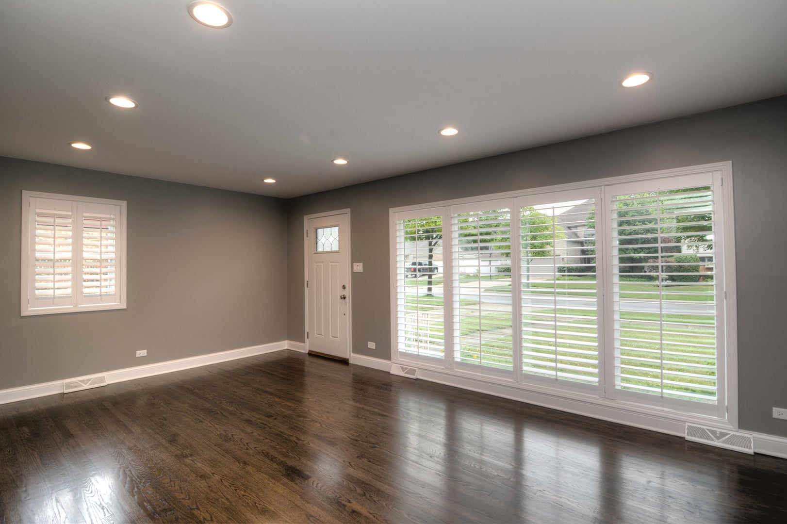 465 W Fremont Avenue