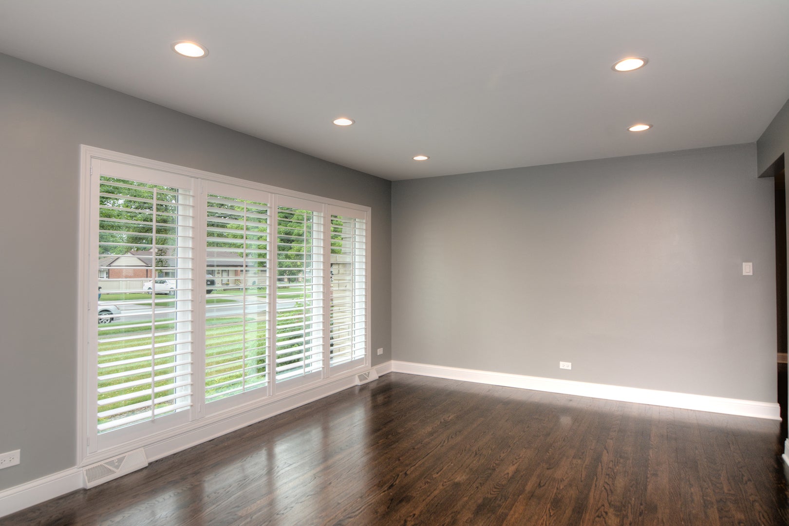 465 W Fremont Avenue