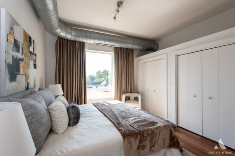 Tiny photo for 4751 N Artesian Avenue #409, Chicago, IL 60625 (MLS # 12487314)
