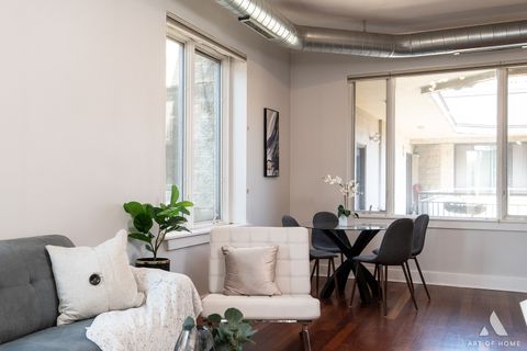 Tiny photo for 4751 N Artesian Avenue #409, Chicago, IL 60625 (MLS # 12487314)