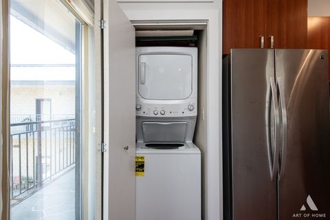 Tiny photo for 4751 N Artesian Avenue #409, Chicago, IL 60625 (MLS # 12487314)