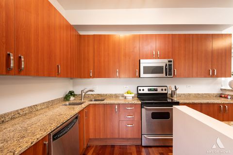 Tiny photo for 4751 N Artesian Avenue #409, Chicago, IL 60625 (MLS # 12487314)