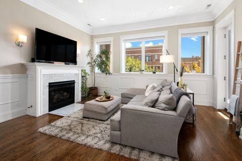 Tiny photo for 3708 N Southport Avenue #3, Chicago, IL 60613 (MLS # 12490688)