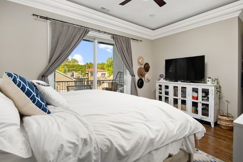 Tiny photo for 3708 N Southport Avenue #3, Chicago, IL 60613 (MLS # 12490688)