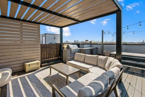 Tiny photo for 3708 N Southport Avenue #3, Chicago, IL 60613 (MLS # 12490688)